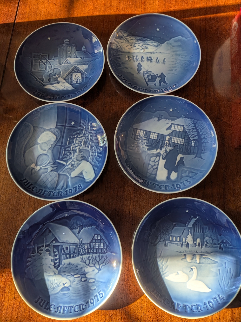 Blue/White Dessert Plates